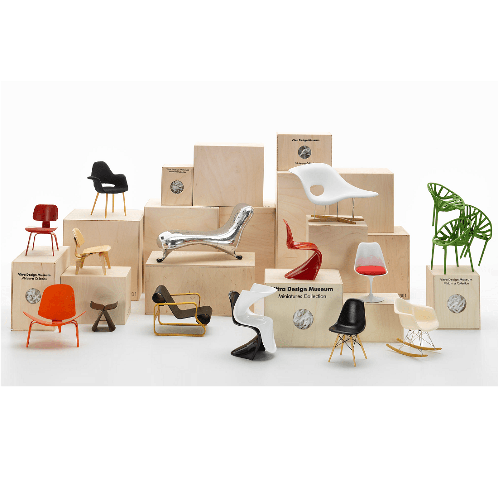 Miniature Standard Chair Art Vitra 