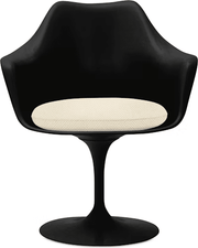 Saarinen Tulip Arm chair lounge chair Knoll 