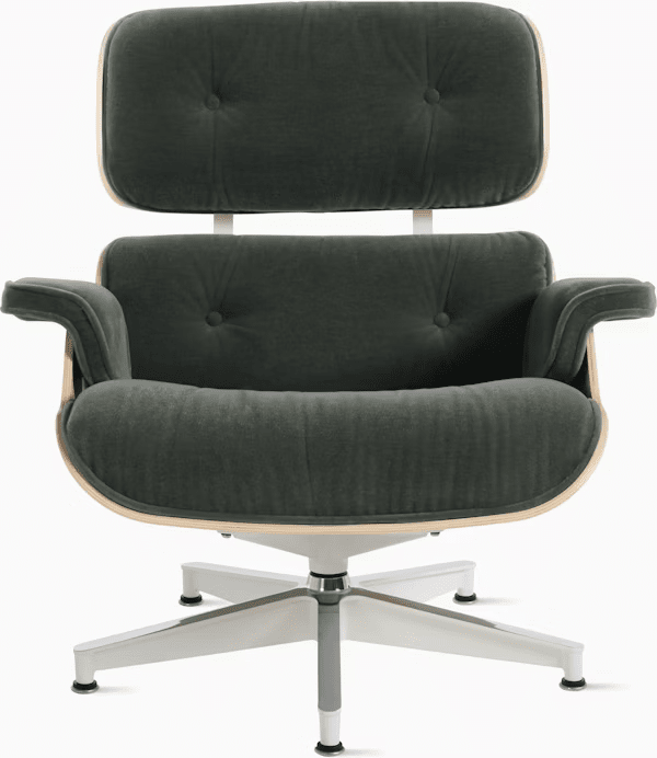 Eames Lounge Chair in White Ash lounge chair herman miller 