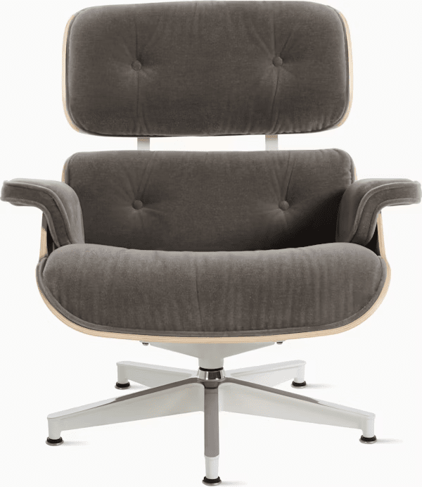 Eames Lounge Chair in White Ash lounge chair herman miller 