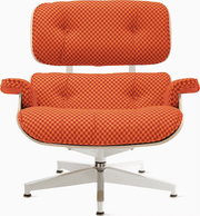 Eames Lounge Chair in White Ash lounge chair herman miller 