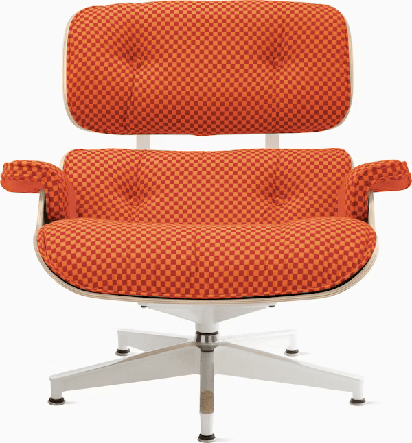 Eames Lounge Chair in White Ash lounge chair herman miller 
