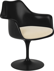 Saarinen Tulip Arm chair lounge chair Knoll 