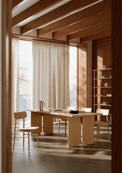 Kimono dining table