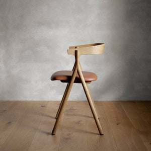 Yksi Chair with Upholstered Seat Dining chairs Fredericia 