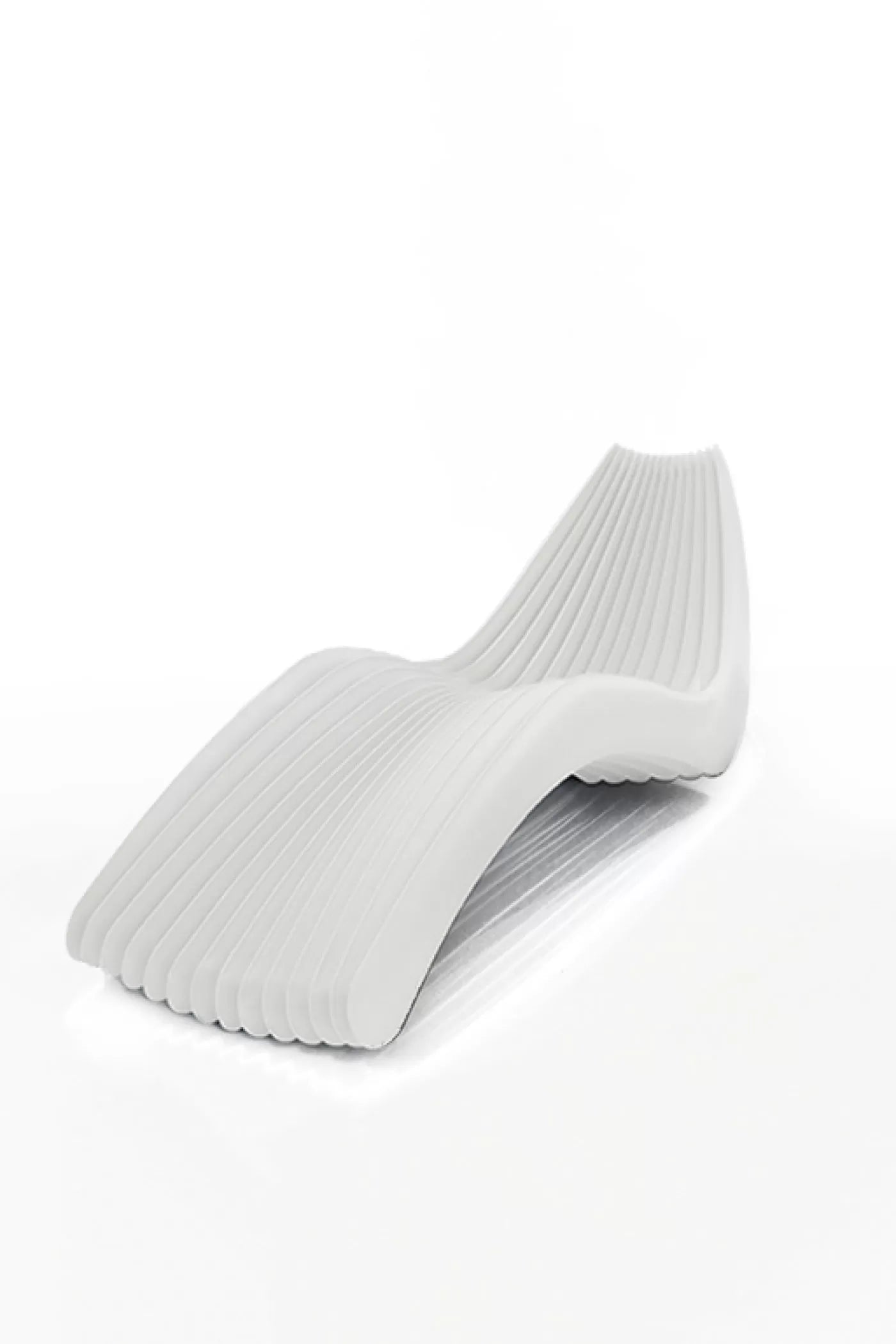 Steel In Rotation Chaise Long