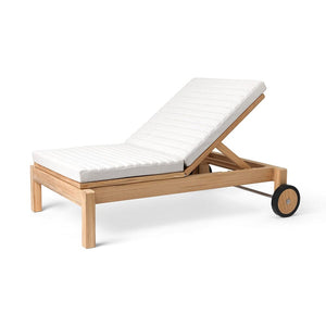AH604 Outdoor Lounger Daybed lounge chair Carl Hansen Teak Untreated Fabric Group 1 : Agora Life Oat 1760 