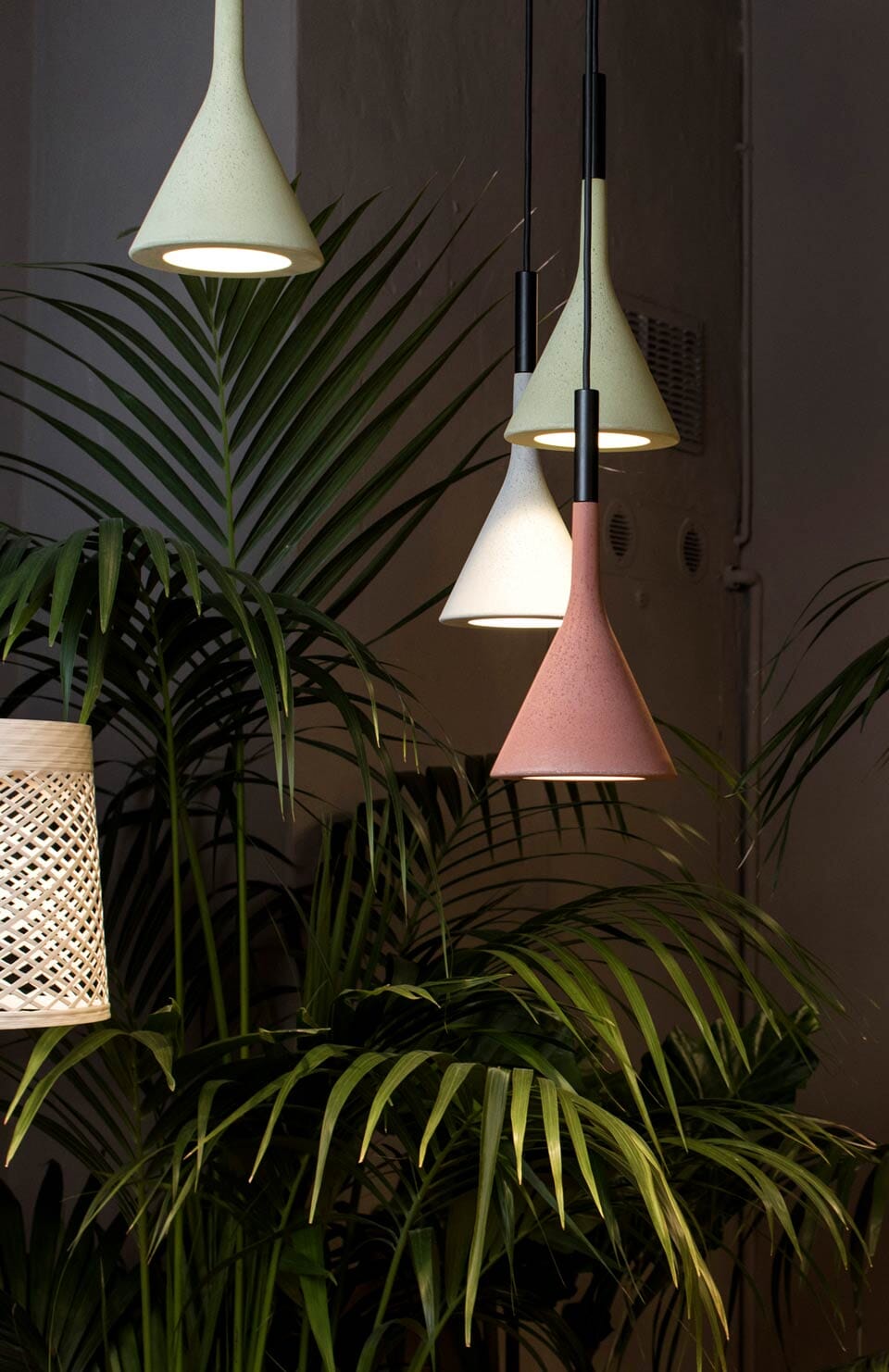 Aplomb Outdoor Suspension Lamp suspension lamps Foscarini 