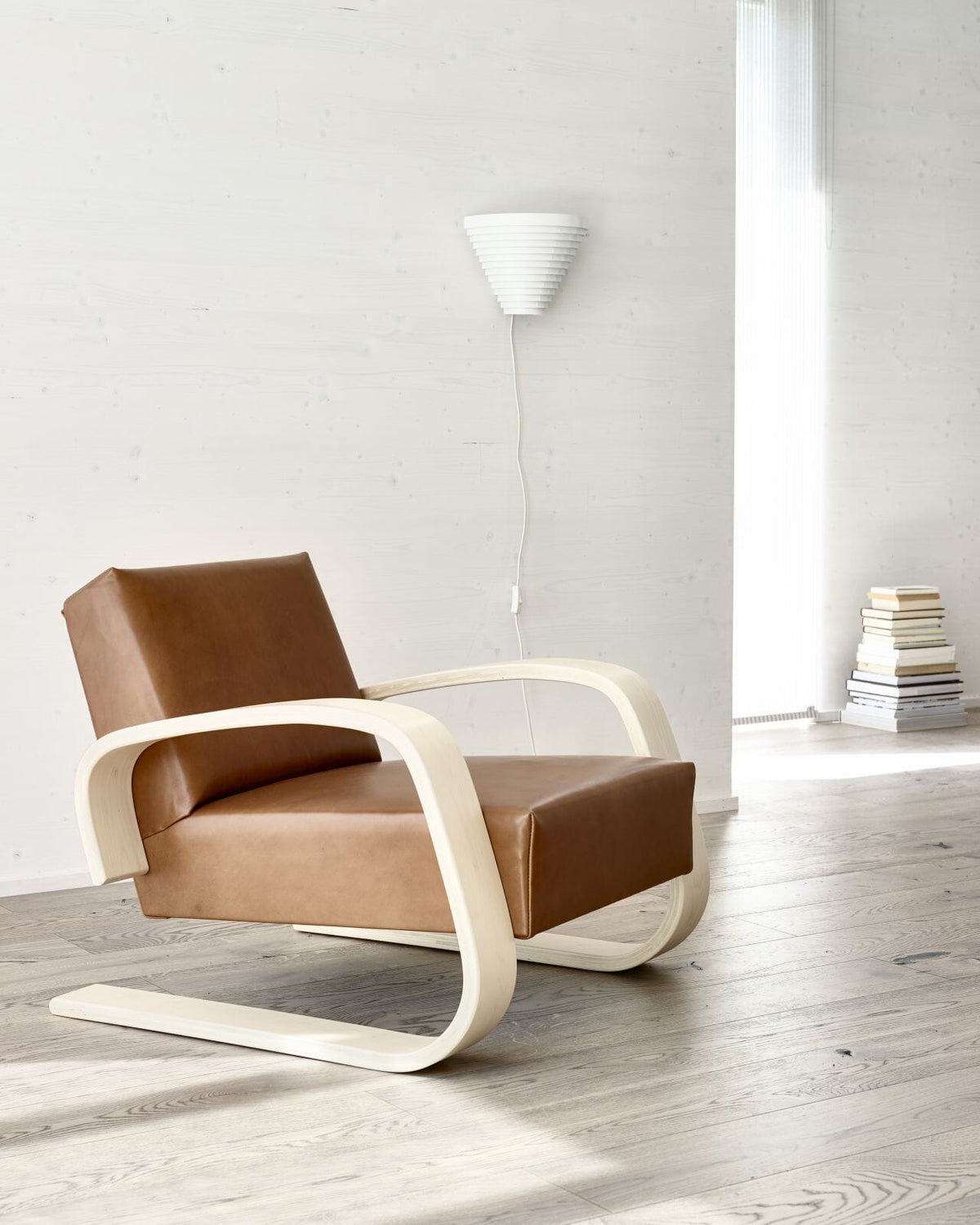 Armchair 400 Tank Chair lounge chair Artek 