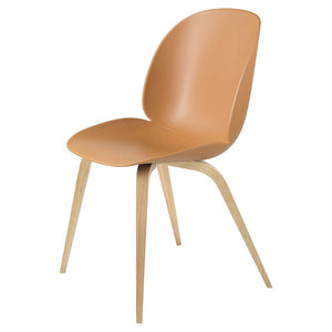 Beetle Dining Chair with Wood Base - Un-Upholstered Chairs Gubi Amber Brown Oak Base 