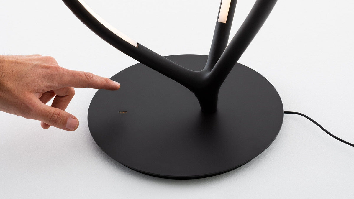 Arrival Floor Lamp Floor Lamps Artemide 