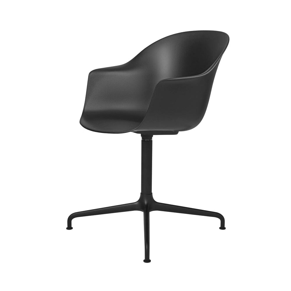 Bat Meeting Chair 4-Star Base Chairs Gubi Black Matt Black 