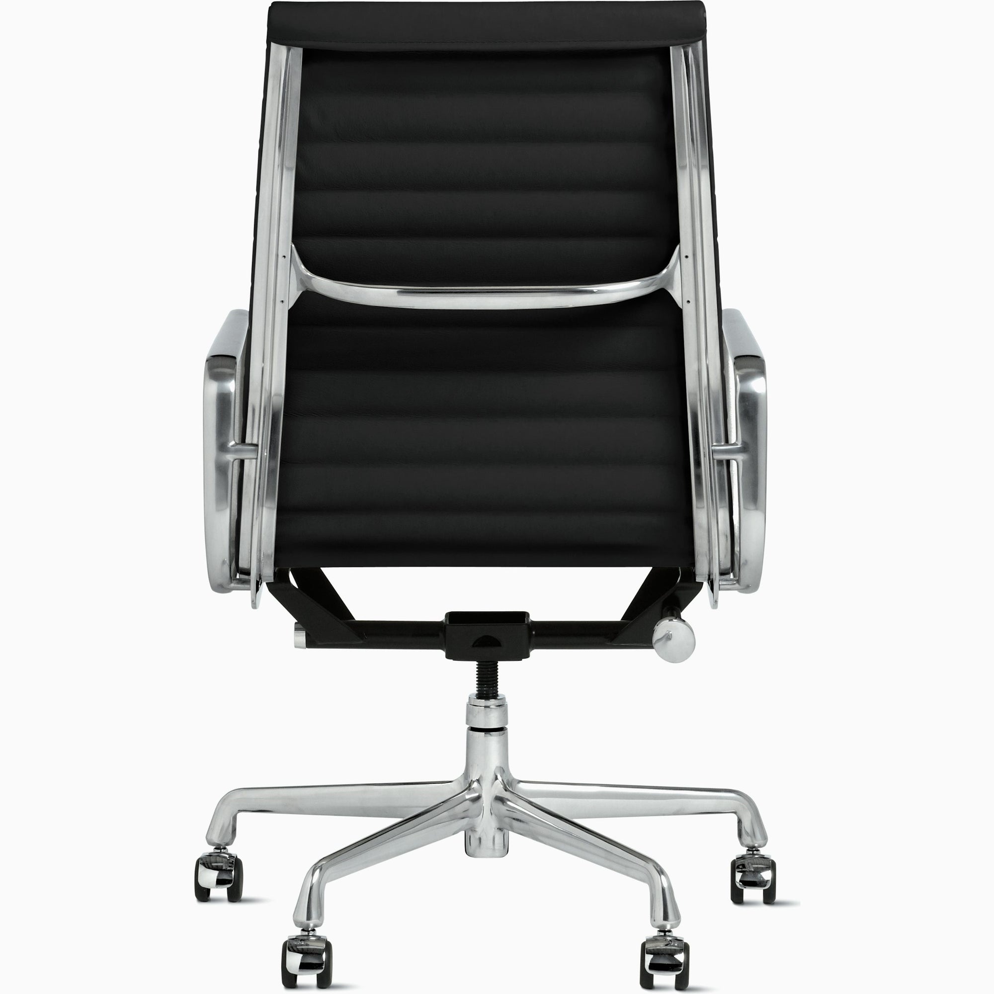 Eames Aluminum Group Executive Chair