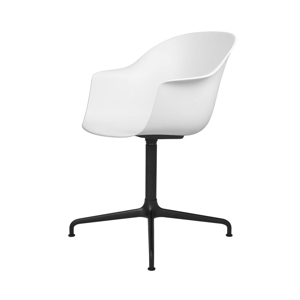 Bat Meeting Chair 4-Star Base Chairs Gubi Black Matt Alabaster White 