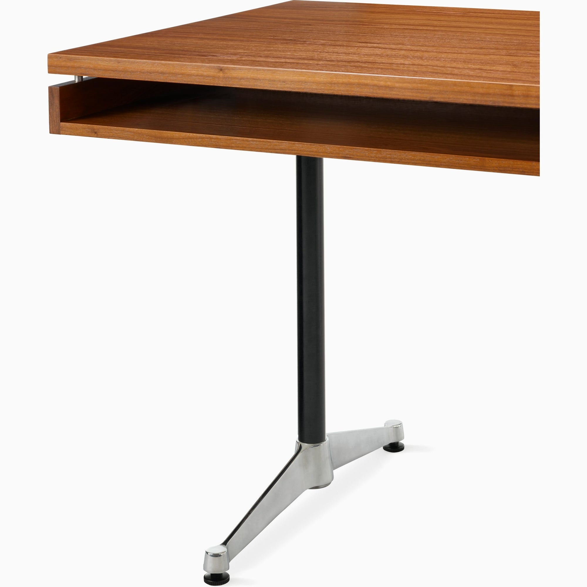 Eames 2500 Series Executive Desk