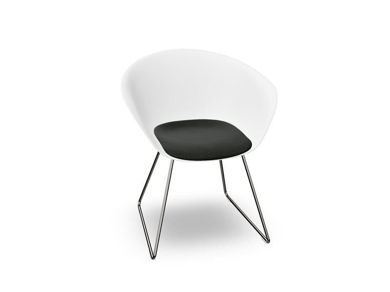 Duna 02 Sled Base Chair With Seat Cushion Chairs Arper 