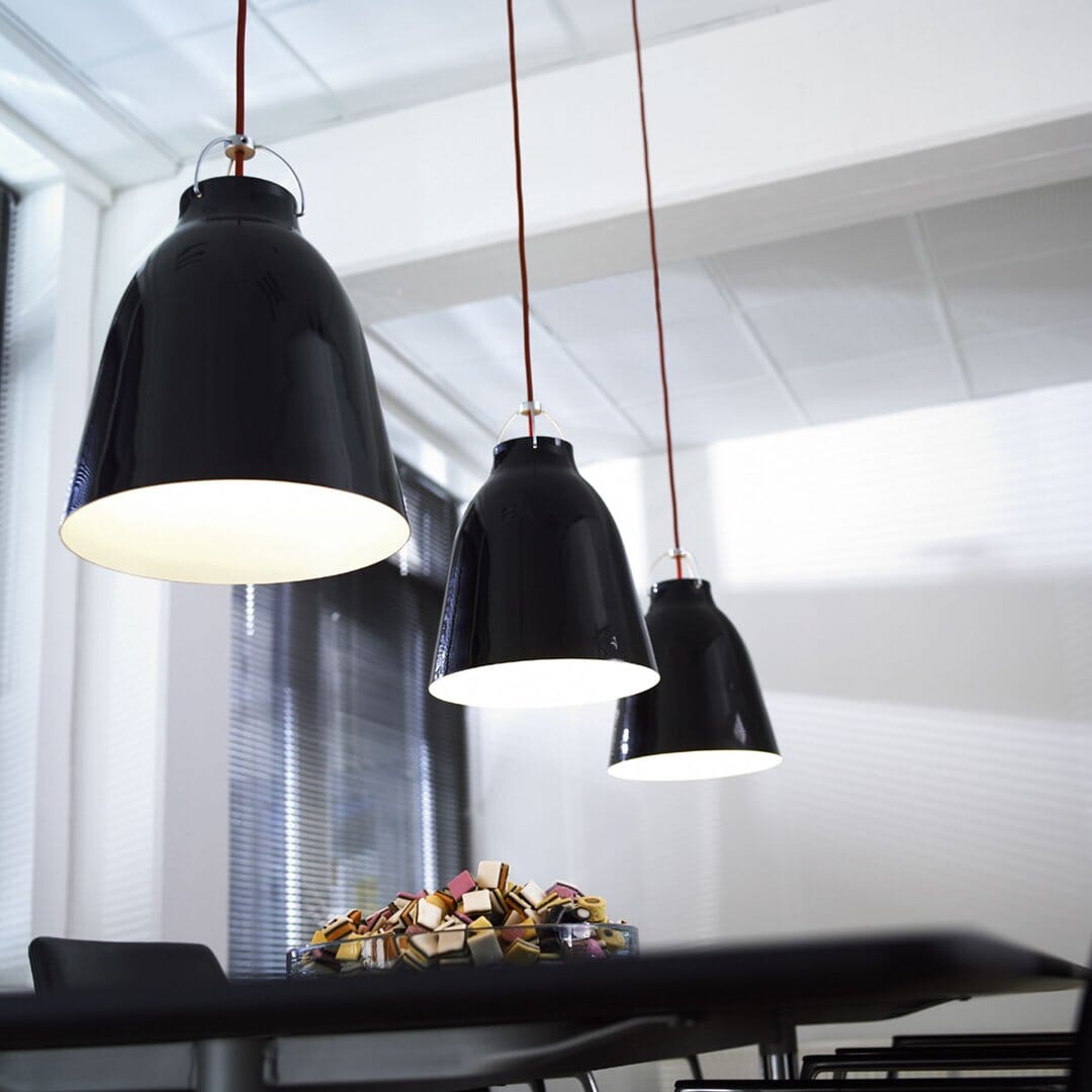Caravaggio High Gloss Suspension Lamp hanging lamps Fritz Hansen 