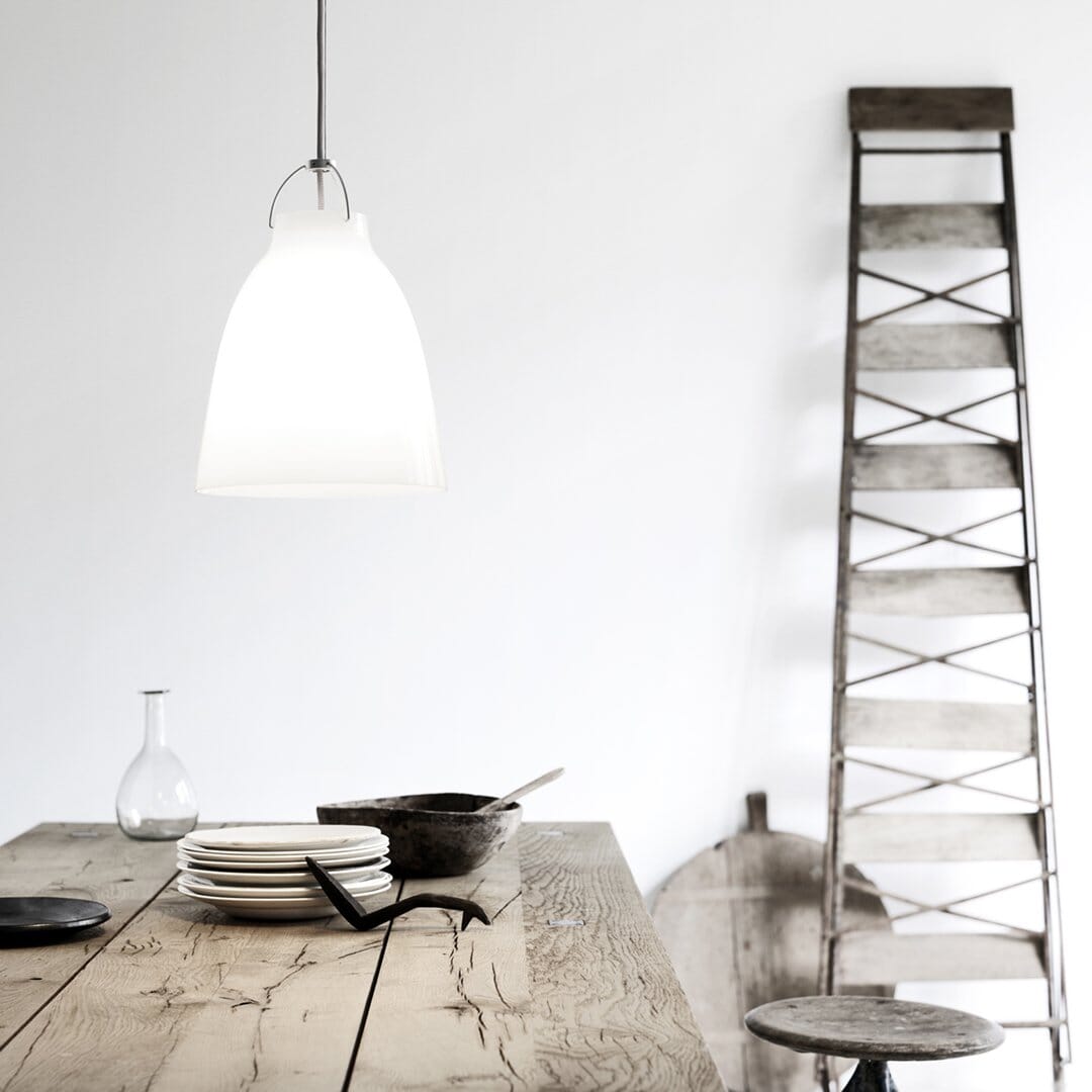 Caravaggio Opal Suspension Lamp hanging lamps Fritz Hansen 