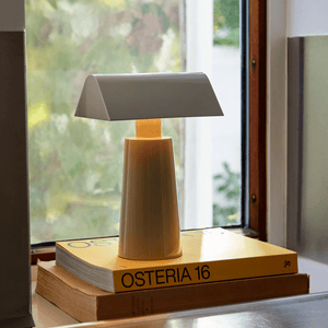 Caret Portable Table Lamp MF1 Table Lamps &Tradition 