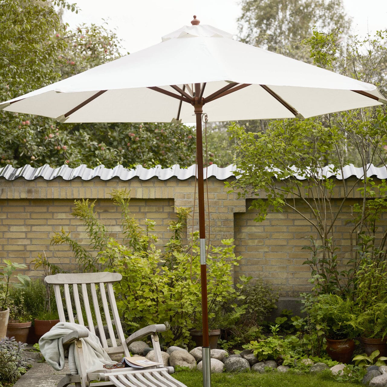 Catania Umbrella Decor Skagerak by Fritz Hansen 