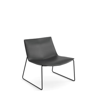 Catifa 60 Lounge Chair With Sled Base lounge chair Arper 