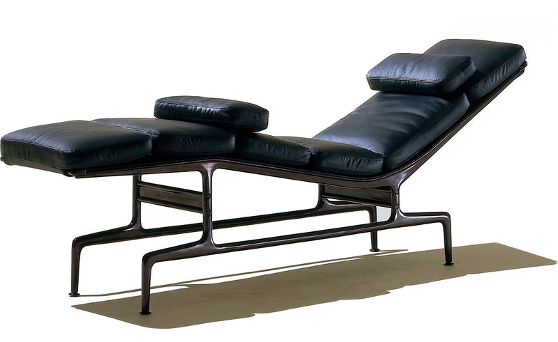Eames Chaise by Herman Miller