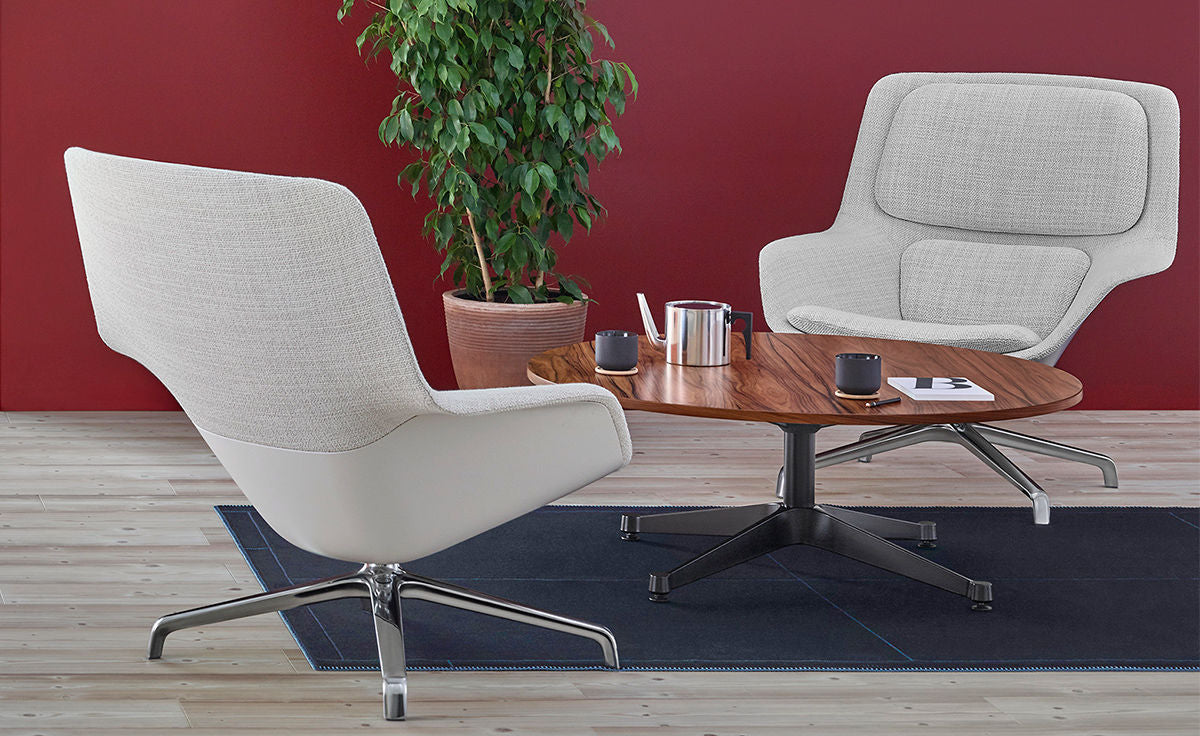 Eames round occasional table