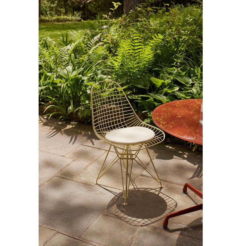 Eames Wire Chair, Herman Miller x HAY Chairs herman miller 