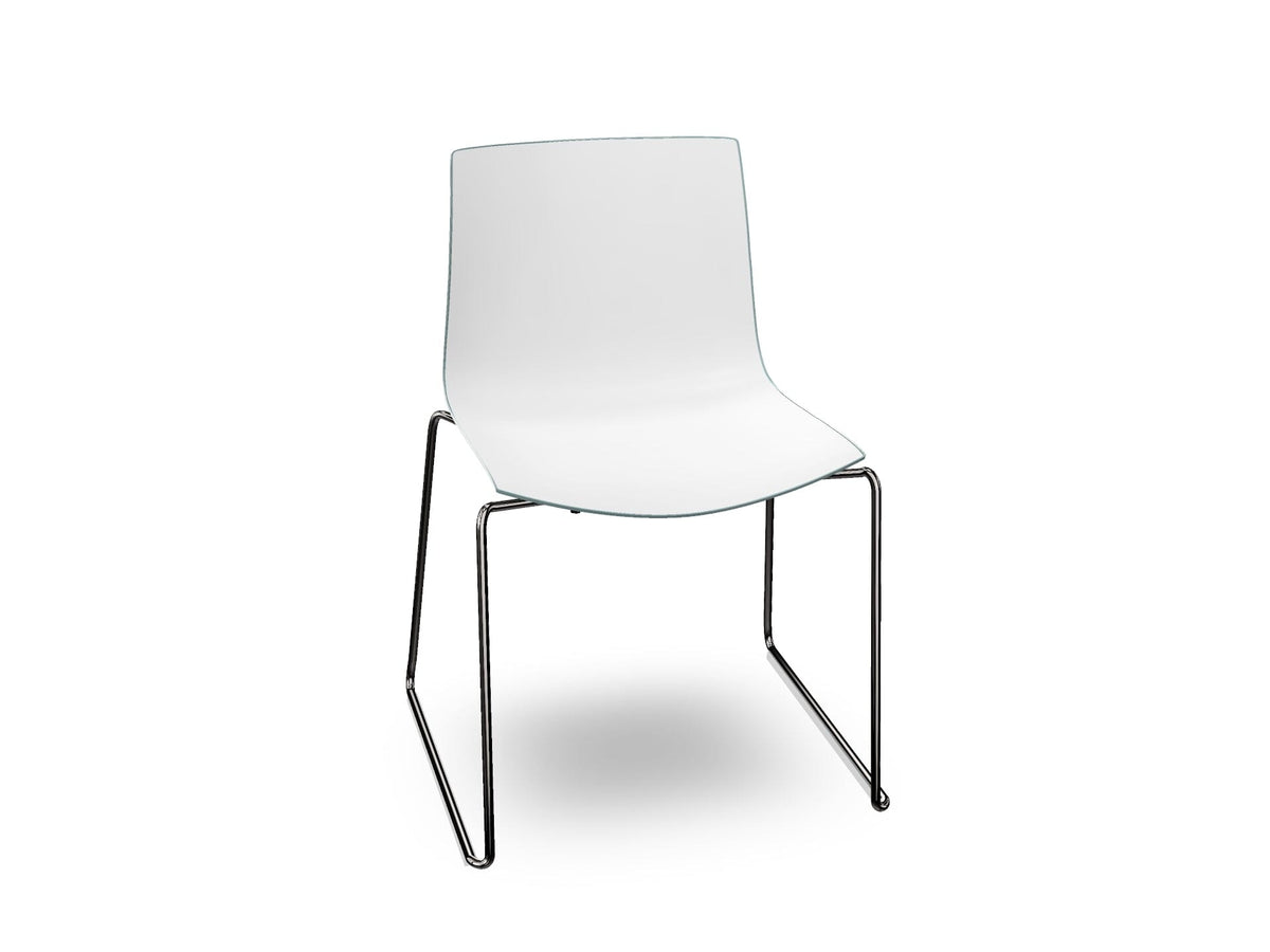 Catifa 46 Polypropylene Bi-Color Sled Base Chair Side/Dining Arper 