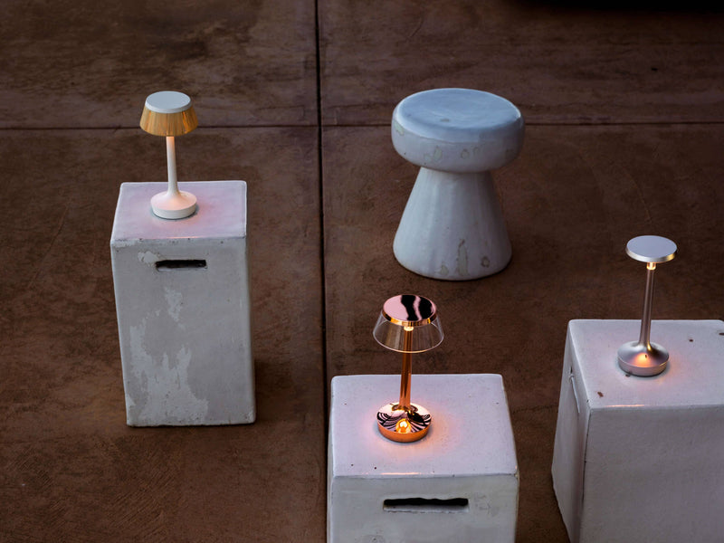 Bon Jour Unplugged Table Lamp Table Lamps Flos 