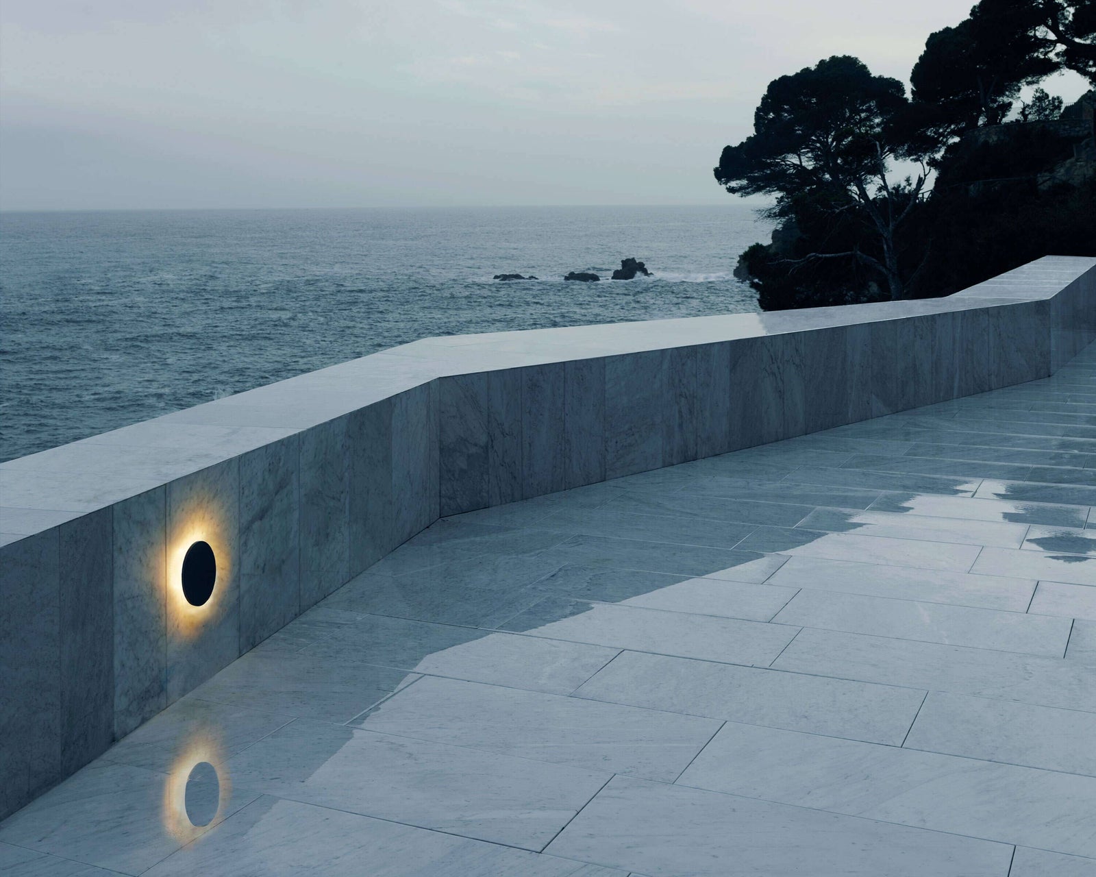 Camouflage - Outdoor Wall Sconce wall / ceiling lamps Flos 