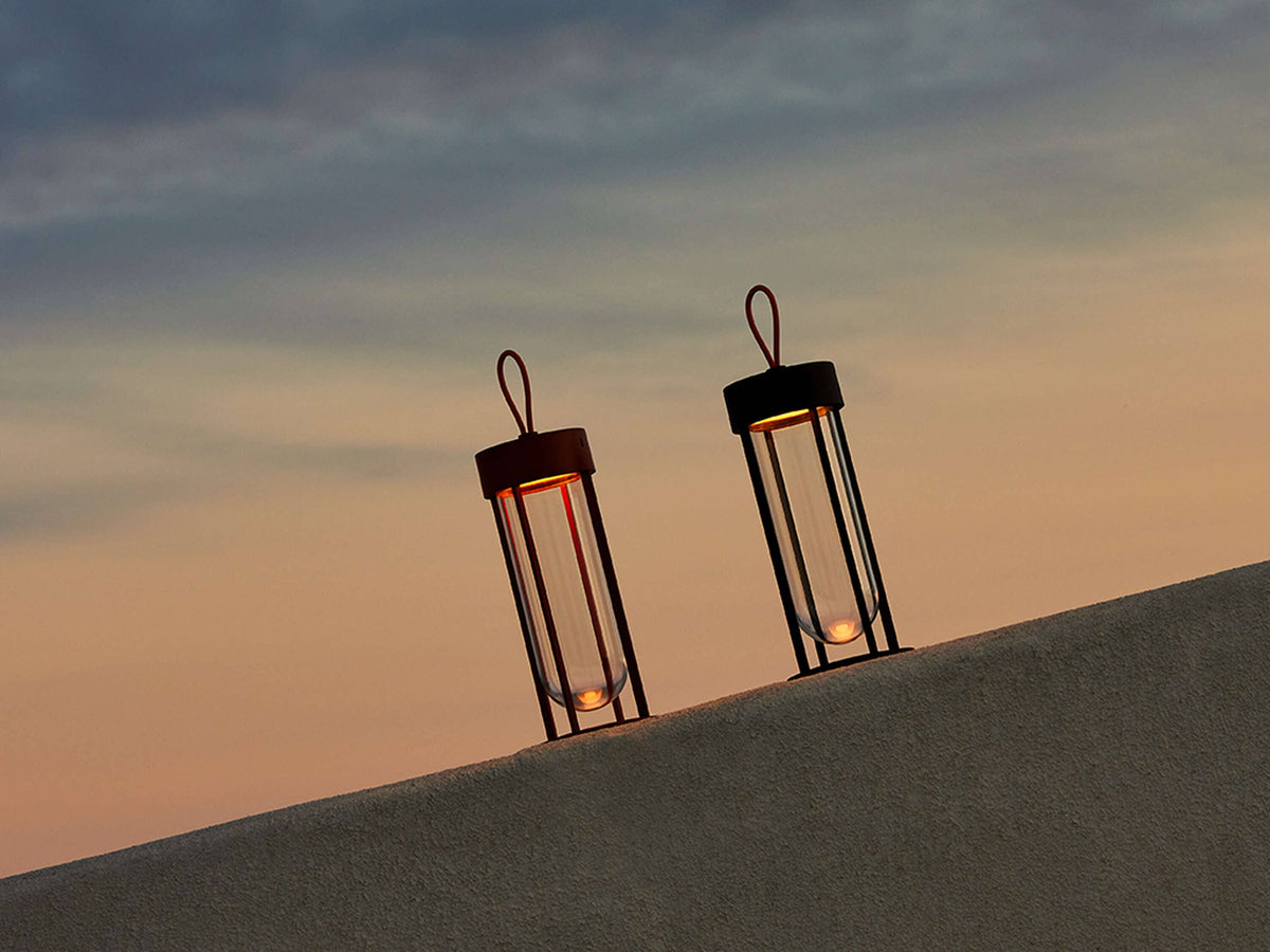 In Vitro Unplugged Portable Lamp Outdoors Flos 