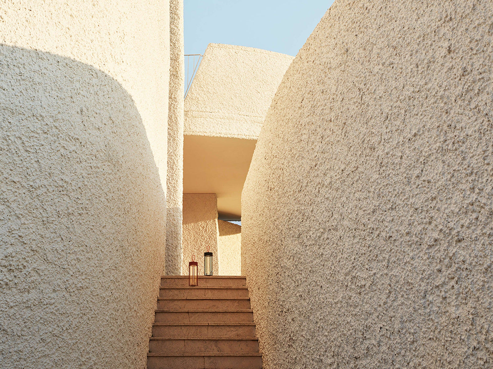 In Vitro Unplugged Portable Lamp Outdoors Flos 