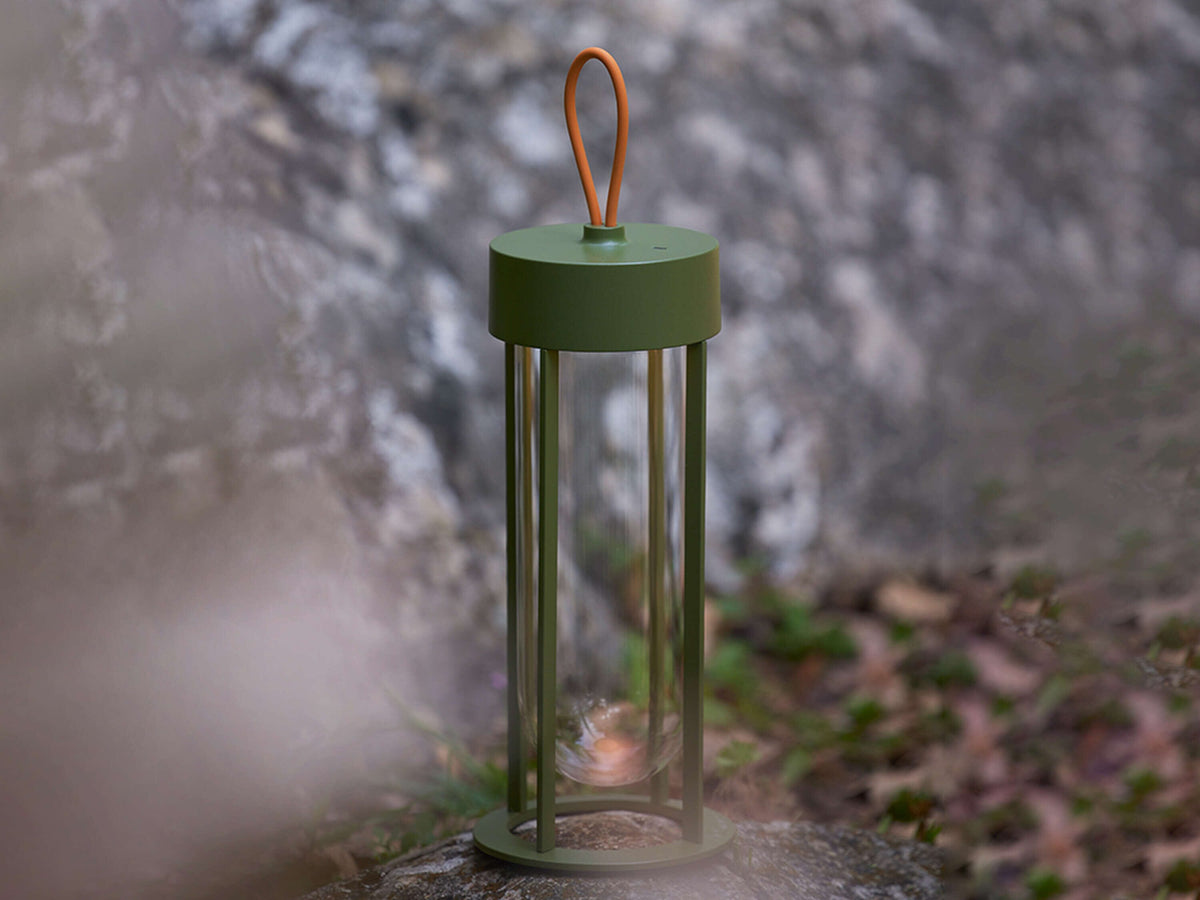 In Vitro Unplugged Portable Lamp Outdoors Flos 