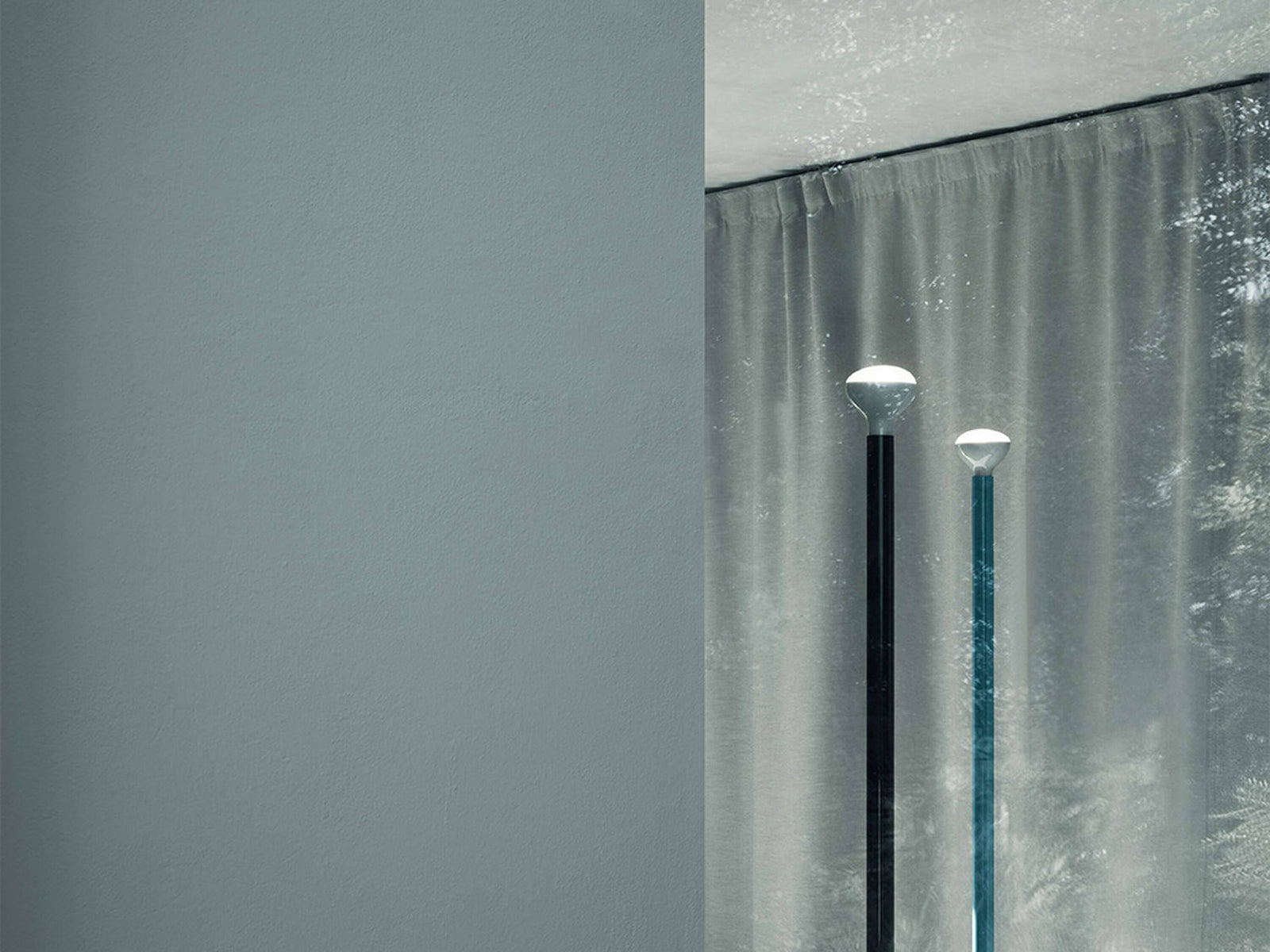 Luminator Floor Lamp Floor Lamps Flos 