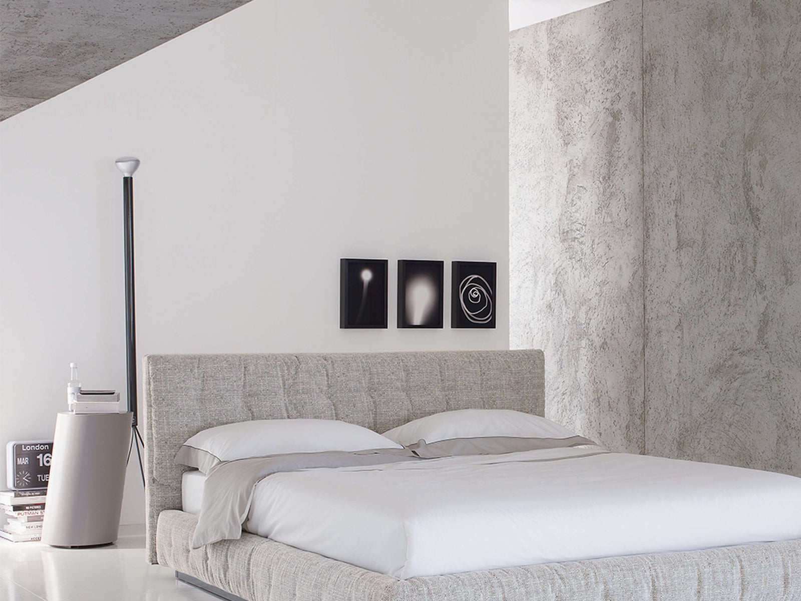 Luminator Floor Lamp Floor Lamps Flos 