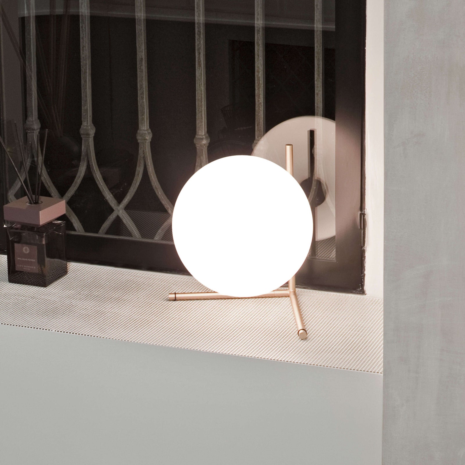 IC T2 Table Lamp Table Lamps Flos 