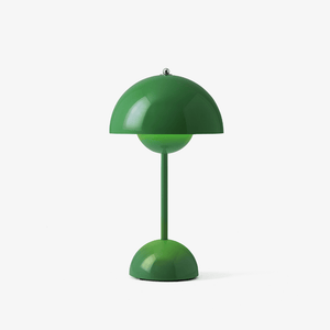 Flowerpot Portable Table Lamp VP9 Table Lamps &Tradition Signal Green 