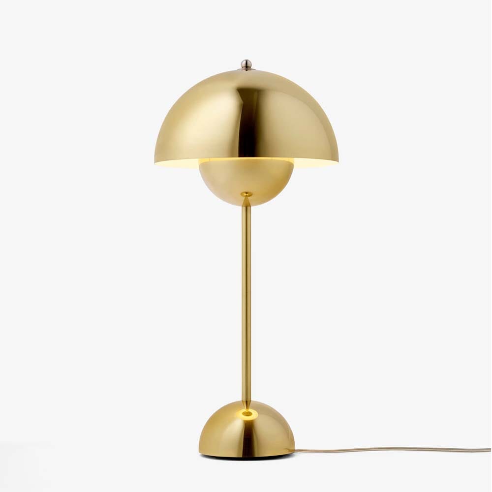 Flowerpot Table Lamp VP3 Table Lamp &amp;Tradition Polished Brass 