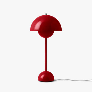 Flowerpot Table Lamp VP3 Table Lamp &Tradition Vermillion Red 