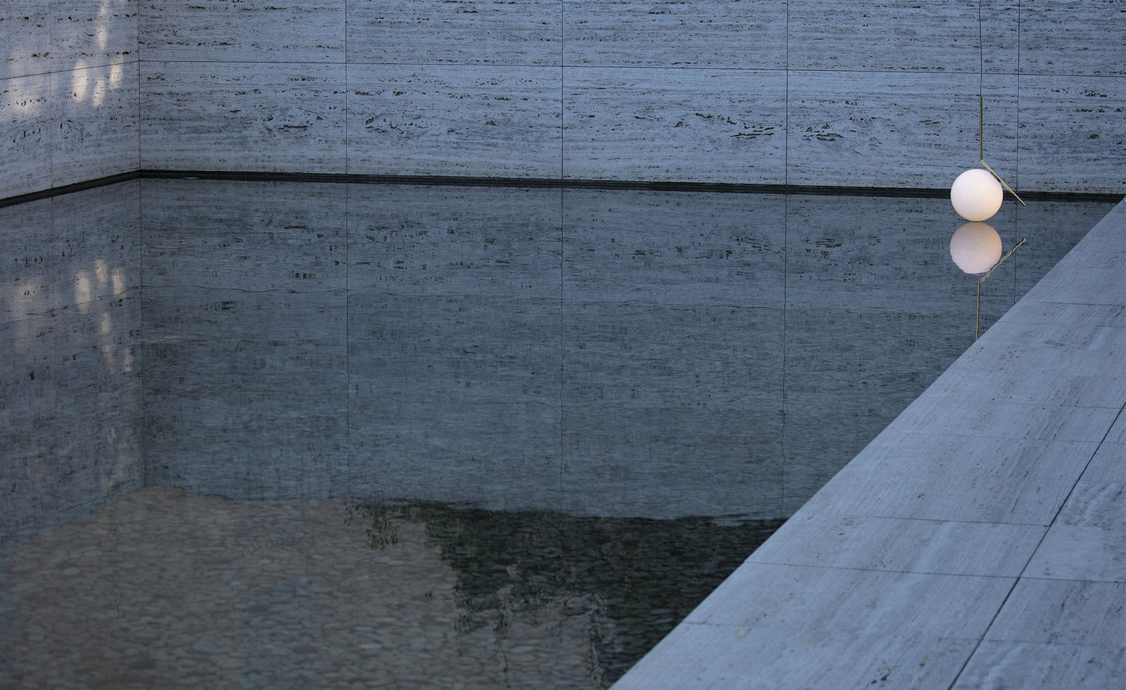 IC T3 Table Lamp 10th Anniversary