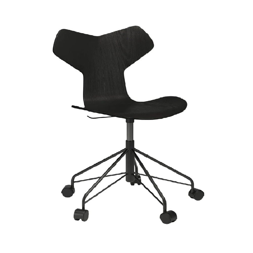 Grand Prix Adjustable Swivel Chair task chair Fritz Hansen 
