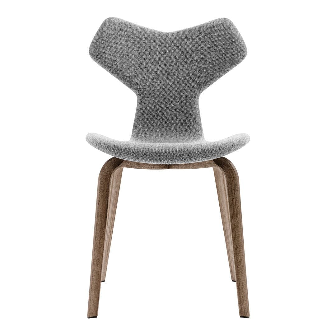 Grand Prix Chair With Wood Legs and Fully Upholstered Dining chairs Fritz Hansen 