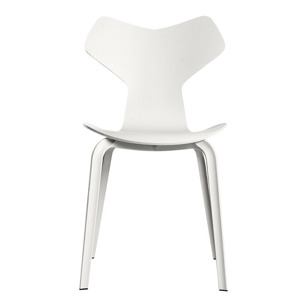 Grand Prix Chair With Wood Legs Dining chairs Fritz Hansen 