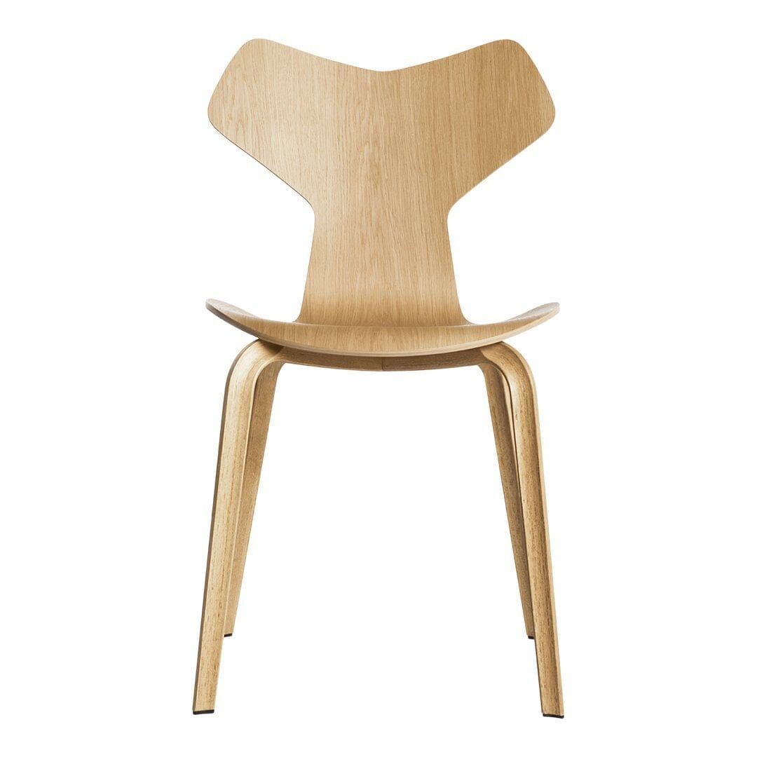 Grand Prix Chair With Wood Legs Dining chairs Fritz Hansen 