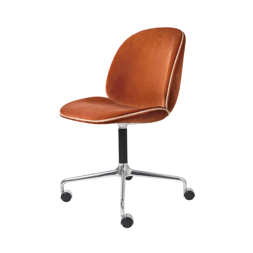 Beetle Meeting Chair 4-Star Base with Castors - Fully Upholstered Chairs Gubi 