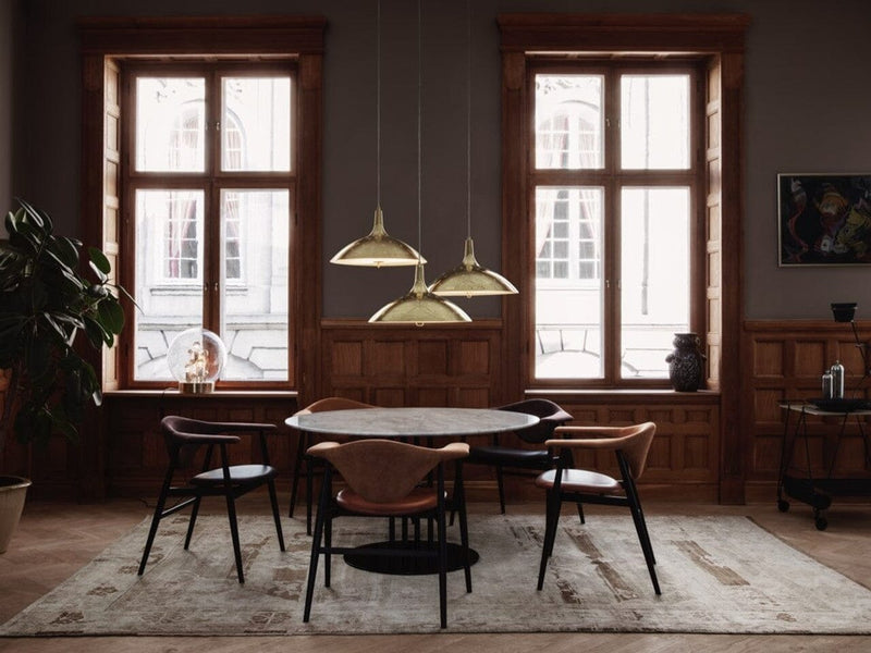Masculo Dining Chair - Wood Base Dining Chair Gubi 