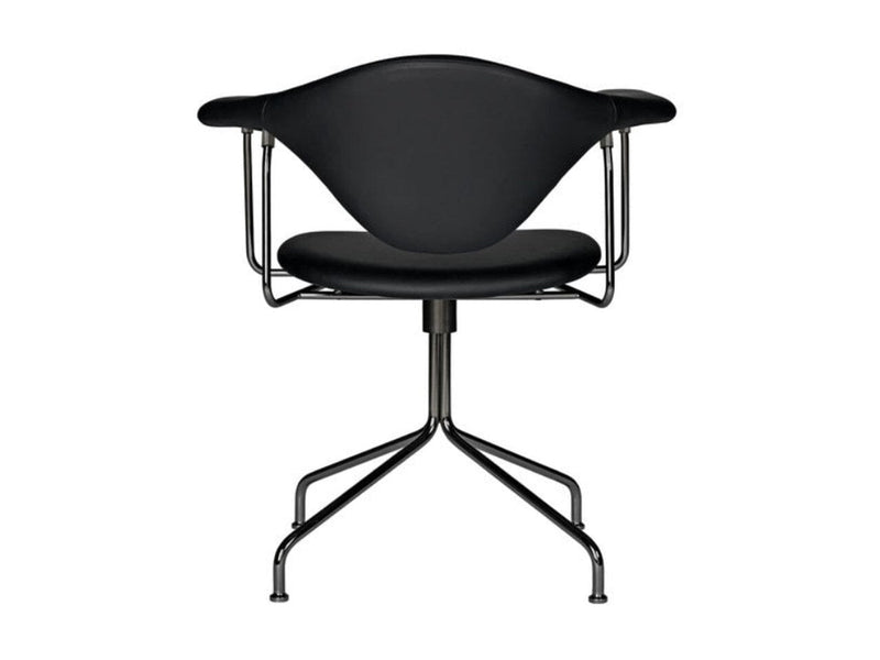 Masculo Meeting Chair - Fully Upholstered with Swivel base lounge chair Gubi 