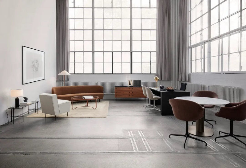 Modern Line Lounge Chair lounge chair Gubi 