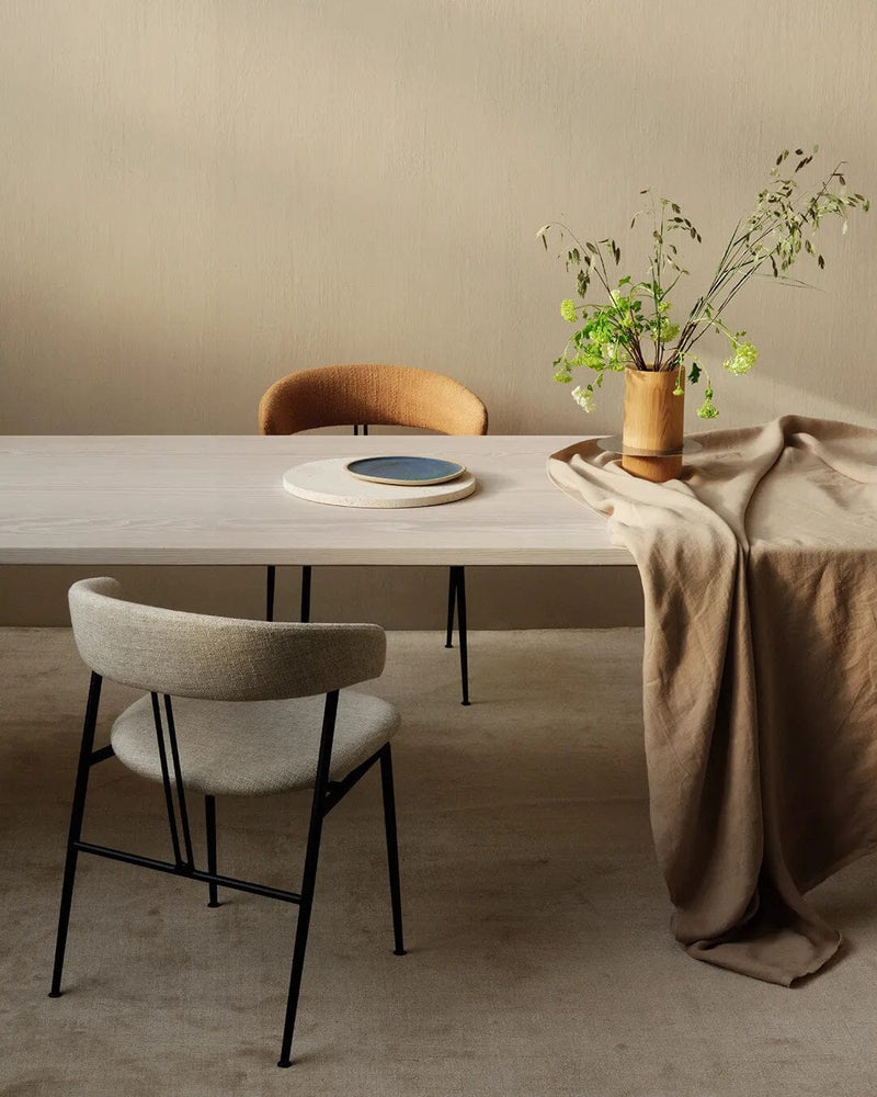 Violin Dining Chair - Fully Upholstered Chairs Gubi 